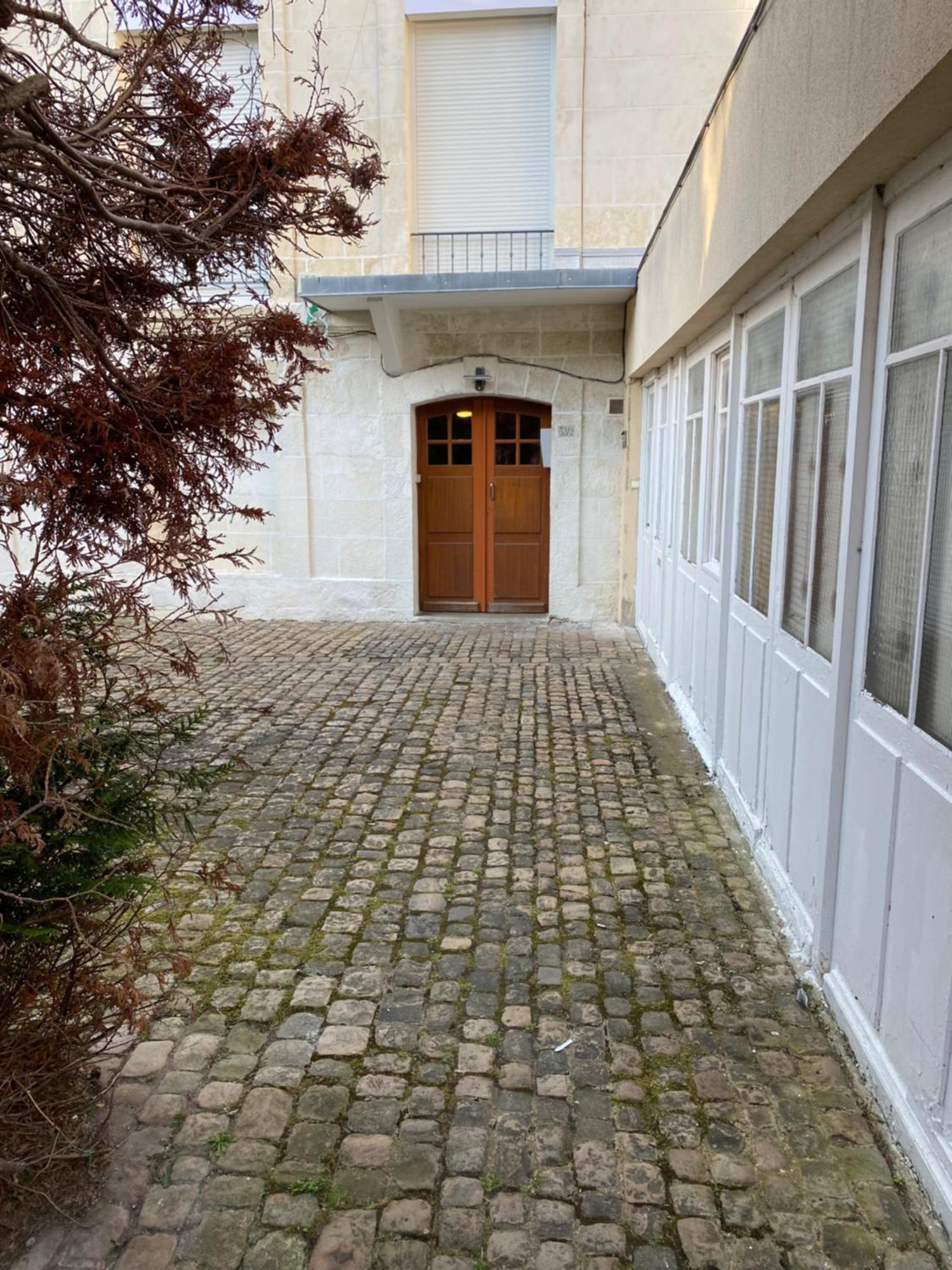 Appartement Hyper-Centre Vue Cathedrale Beauvais Exterior foto